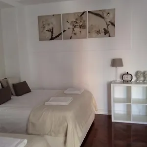 https://4u-lisbon-iv-guesthouse.hotels-lisbon-portugal.com