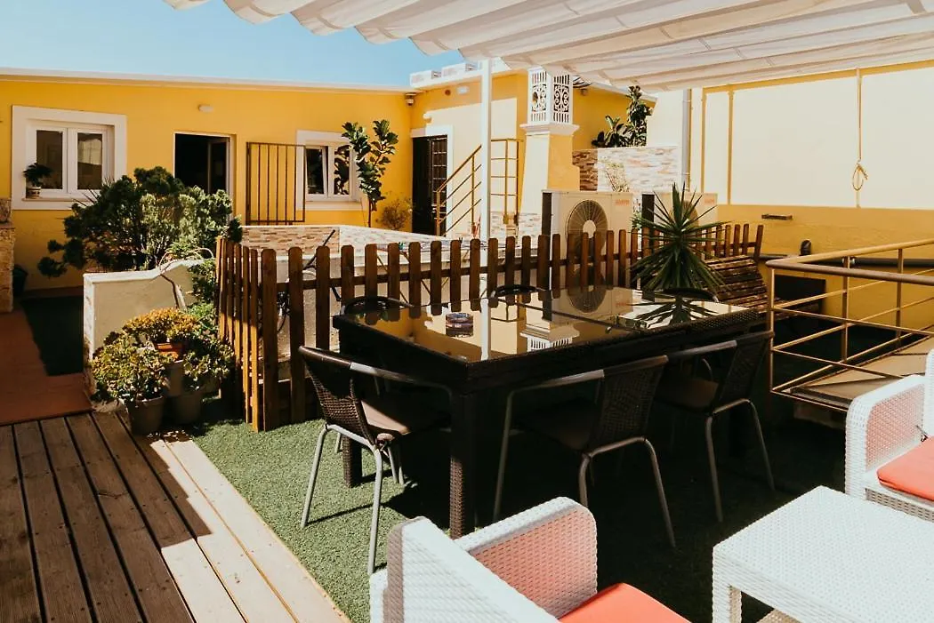 Happy House Ξενοδοχείο Φάρο Πανσιόν
