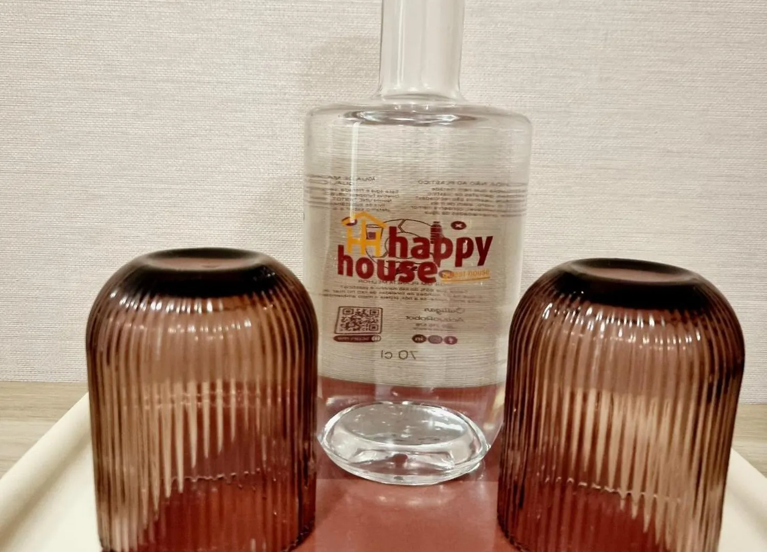 Πανσιόν Happy House Ξενοδοχείο Φάρο